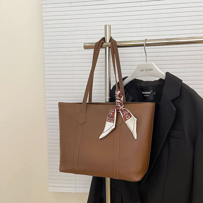Luxe Black Shoulder Bag | Stylish Shoulder Bags for Women 6
