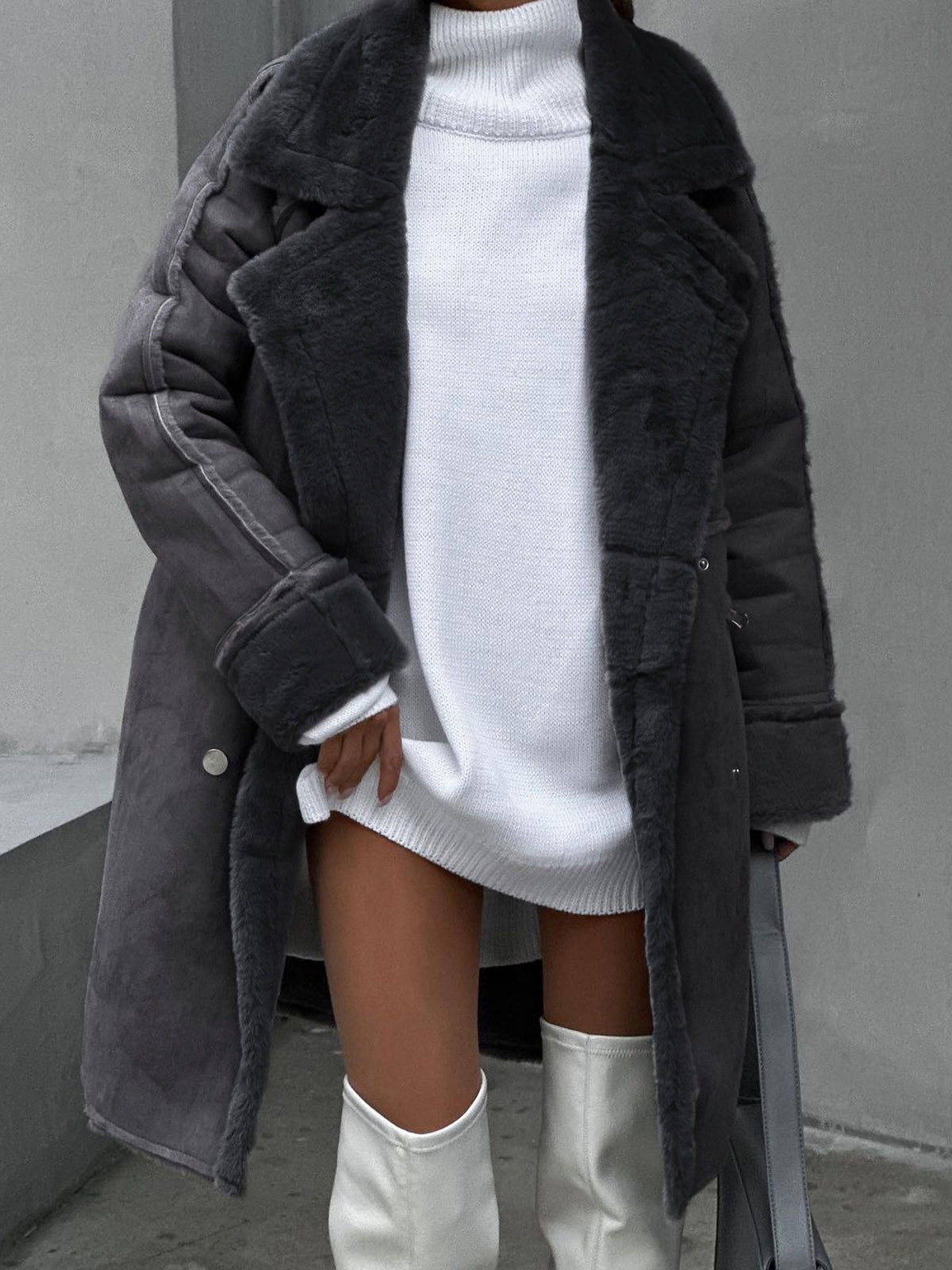 Oversized Women's Maxi Coat with Flowy Design