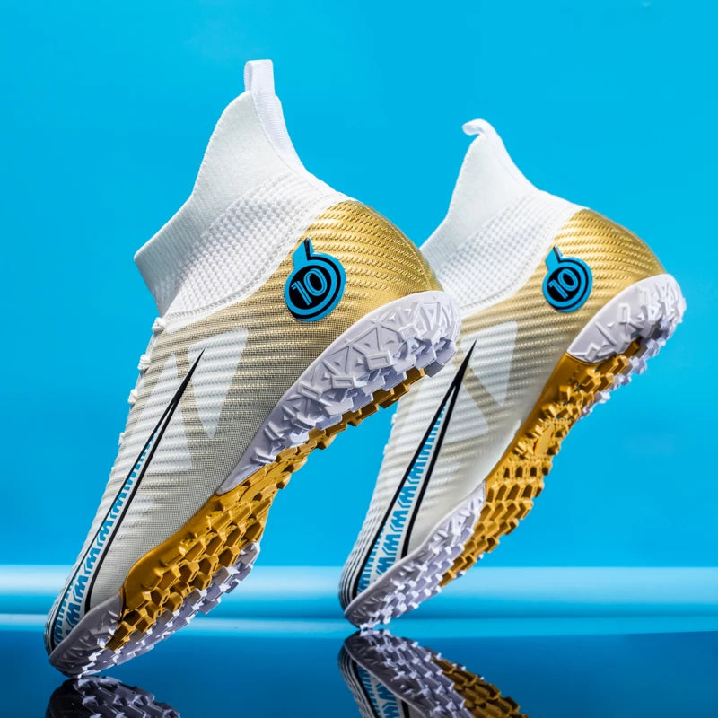 Benjamin | Football boots for outdoor training