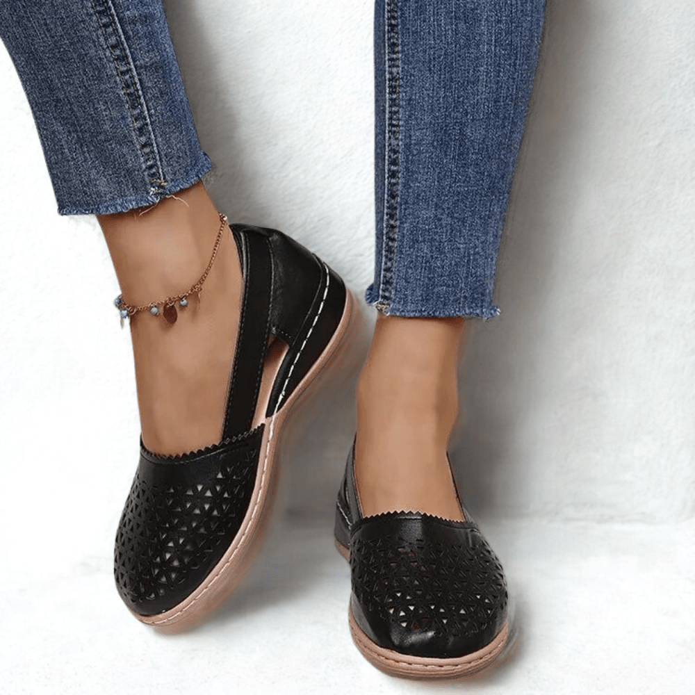 Lightweight Breathable Black Ballet Flats for Women - Luxivelle