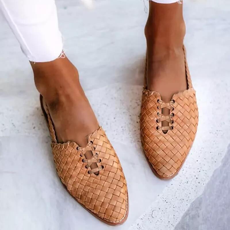 Comfortable Low Heel Women's Shoes - Luxivelle