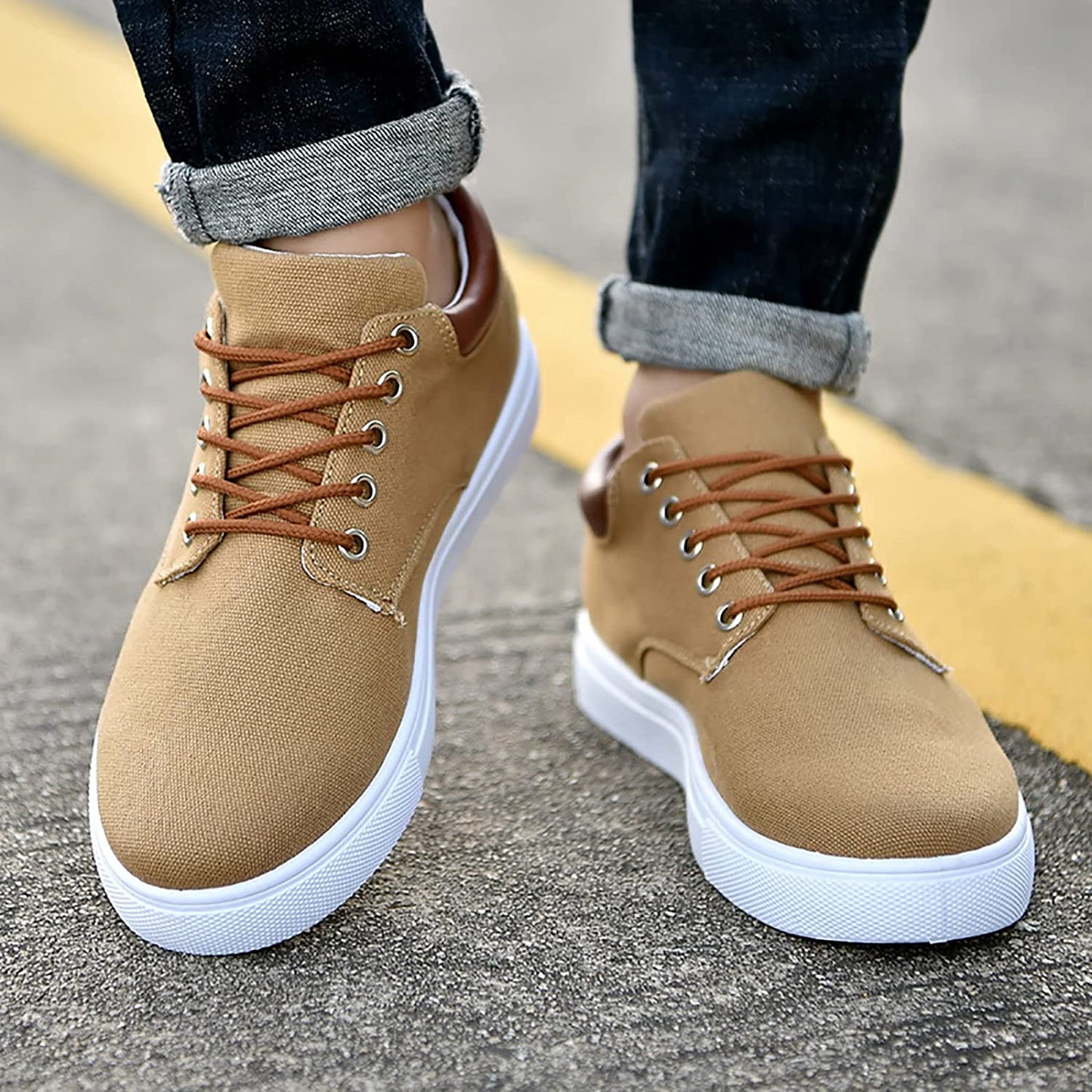 Casual Men's Low Top Lace Sneakers