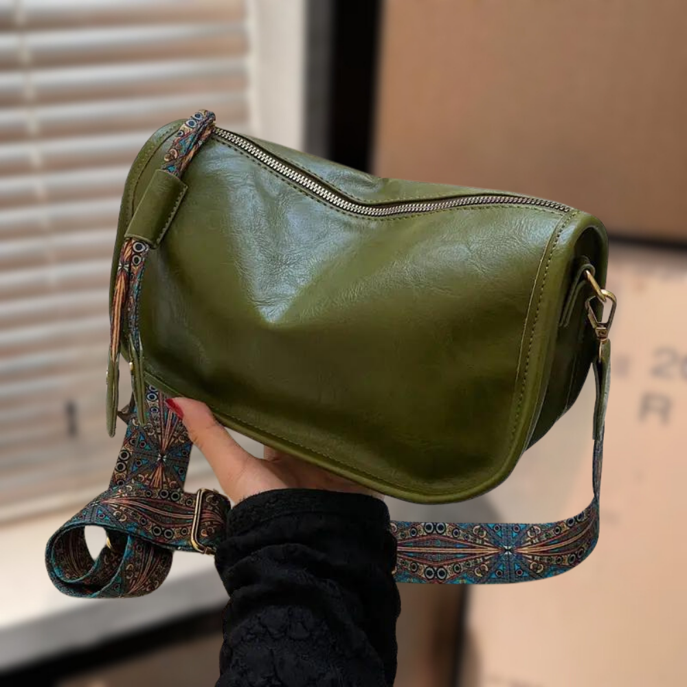 Sophie | Black Shoulder Bag for Women – Stylish Crossbody 3