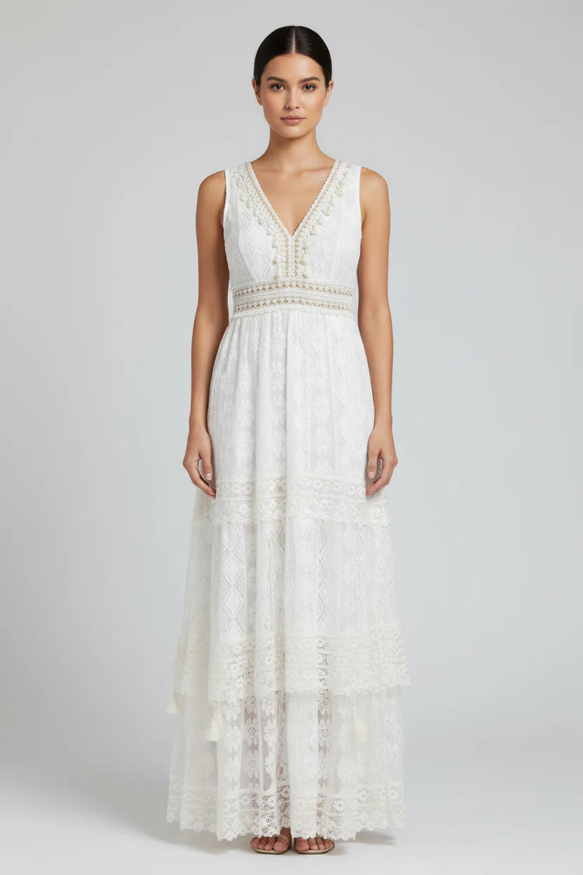 Chic Floral Embroidered Dress - Luxivelle