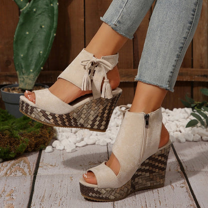 Fashionable Tassel Wedge Heel Sandals for Women