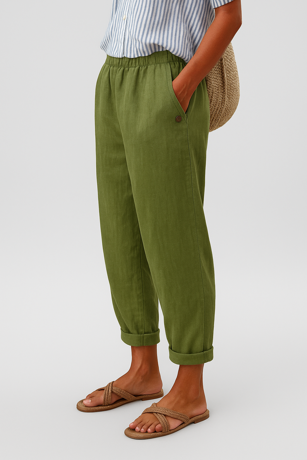 Fashionable Trousers With Side Pockets