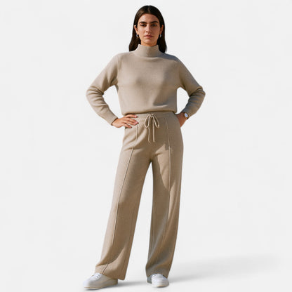 Comfortable Wool Flared Leg Knit Pants