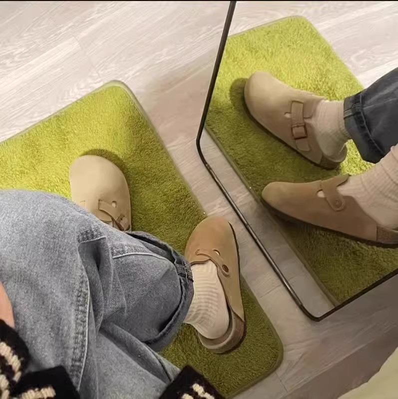 Eliza | Classic Comfort Clogs