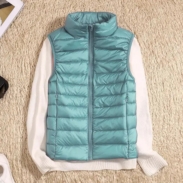 Couture-Moda | Women's Black Puffer Vest 3