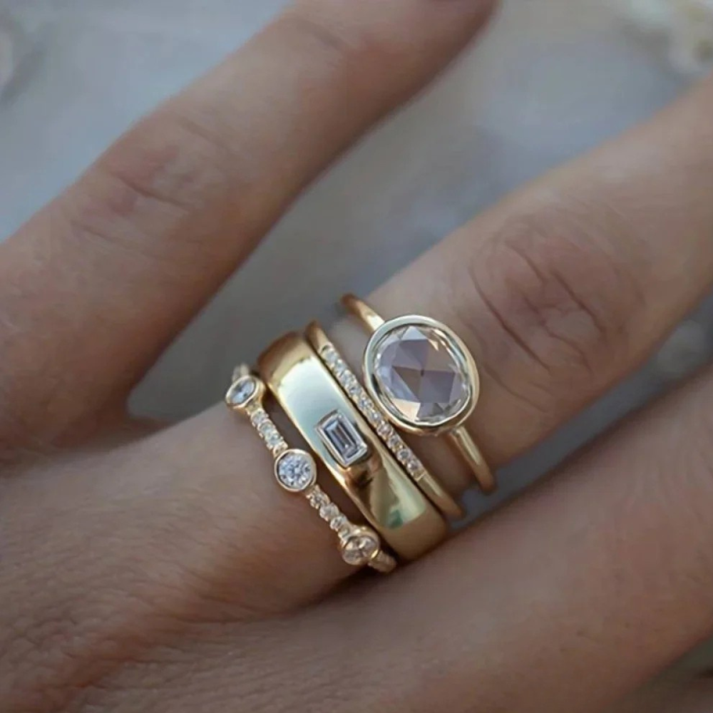 Timeless Diamond Ring Set - Luxivelle