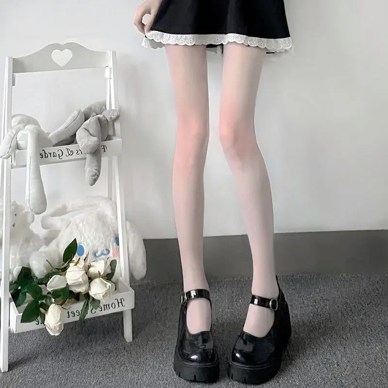 Doreen | Striking Patterned high tights