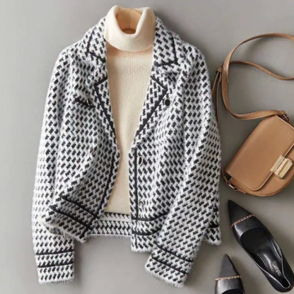 Ladies Cozy Pullover Jacket with Collar