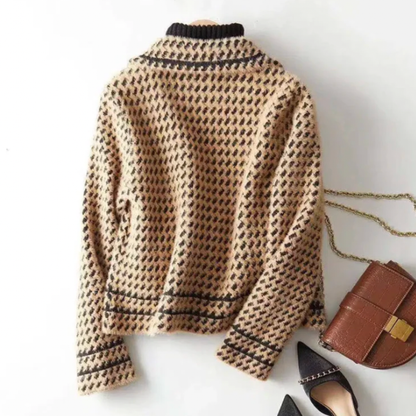Ladies Cozy Pullover Jacket with Collar
