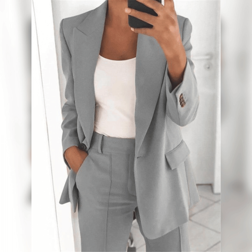 Elegant Ladies Suit with Blazer Top