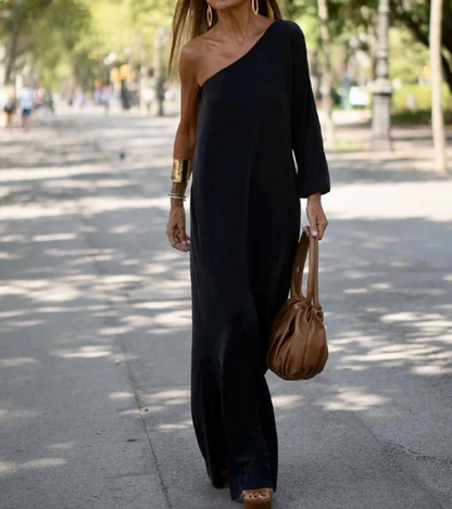 Maya | Elegant Women's Maxi Dress - Flattering Venus Cut, Versatile Style