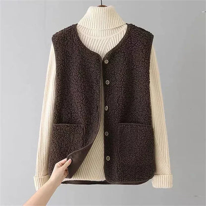 Women's Cozy Fleece Gilet with Pockets
