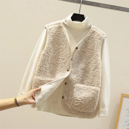Women's Cozy Fleece Gilet with Pockets