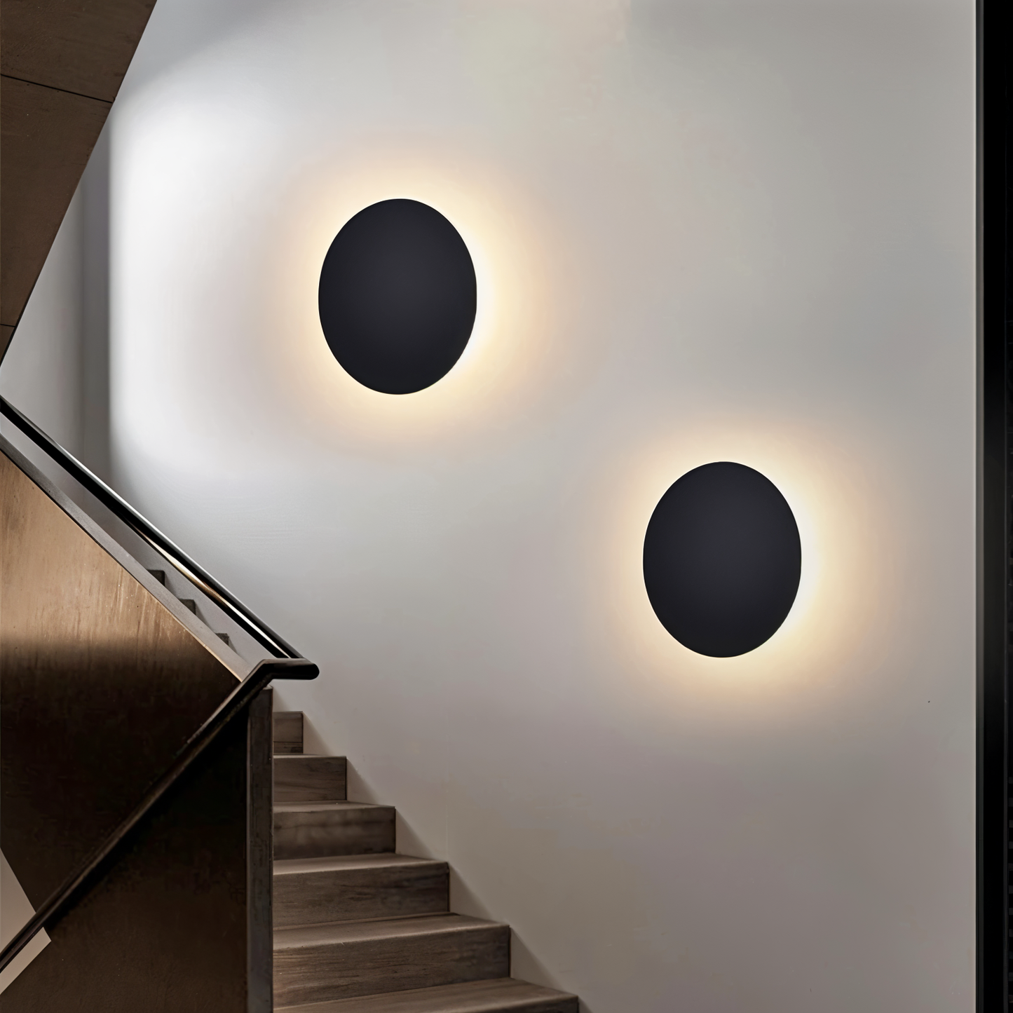 Sleek Round LED Wall Lamp