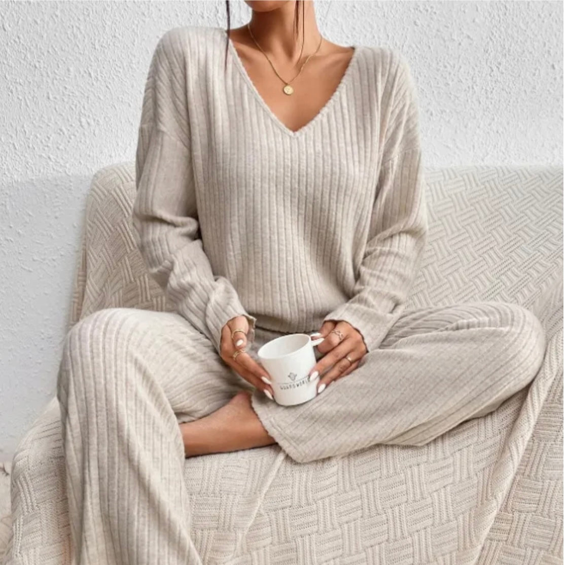 Soft Knit 2-Piece Outfit Set