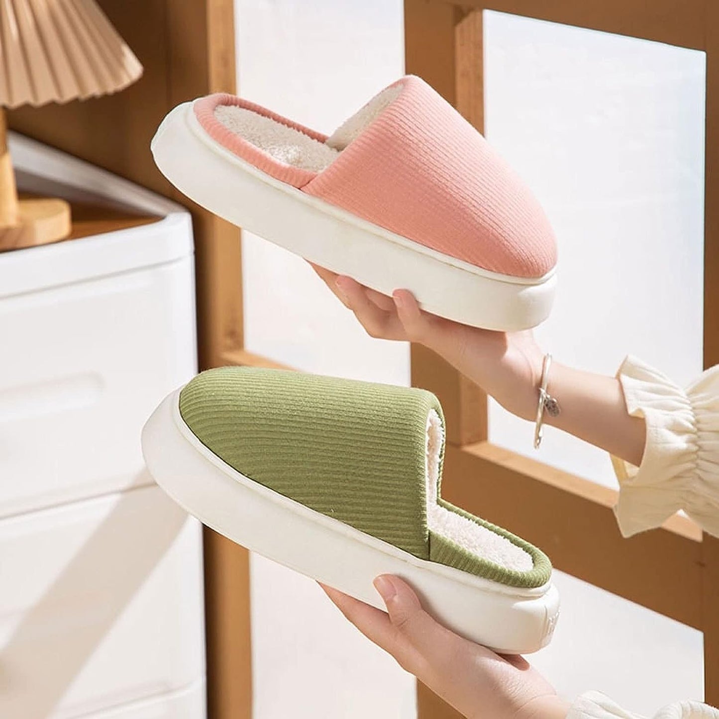 Cozy Fleece Slippers for Men and Women