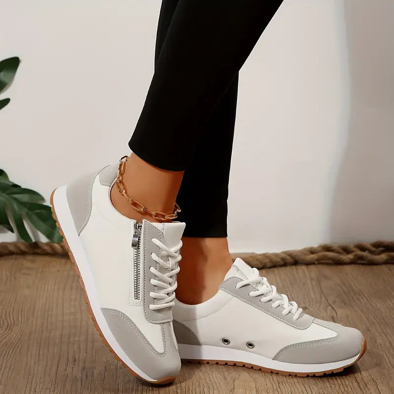 Relaxed Fit Women's Comfort Shoes