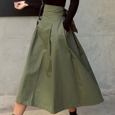 Classic Fit Women's Midi Skirt with Flared Hem