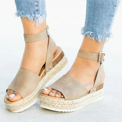 Comfortable Womens Flat Beach Sandals