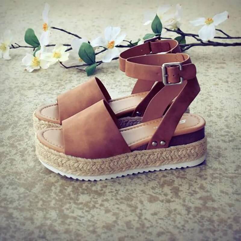 Comfortable Womens Flat Beach Sandals