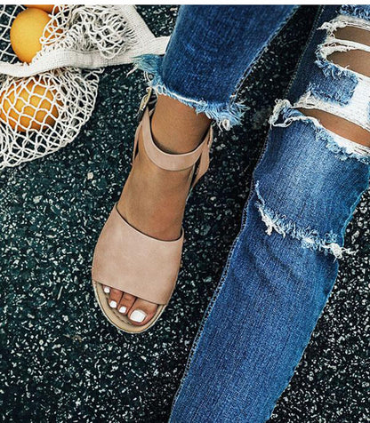 Comfortable Womens Flat Beach Sandals