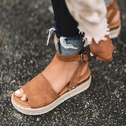Comfortable Womens Flat Beach Sandals