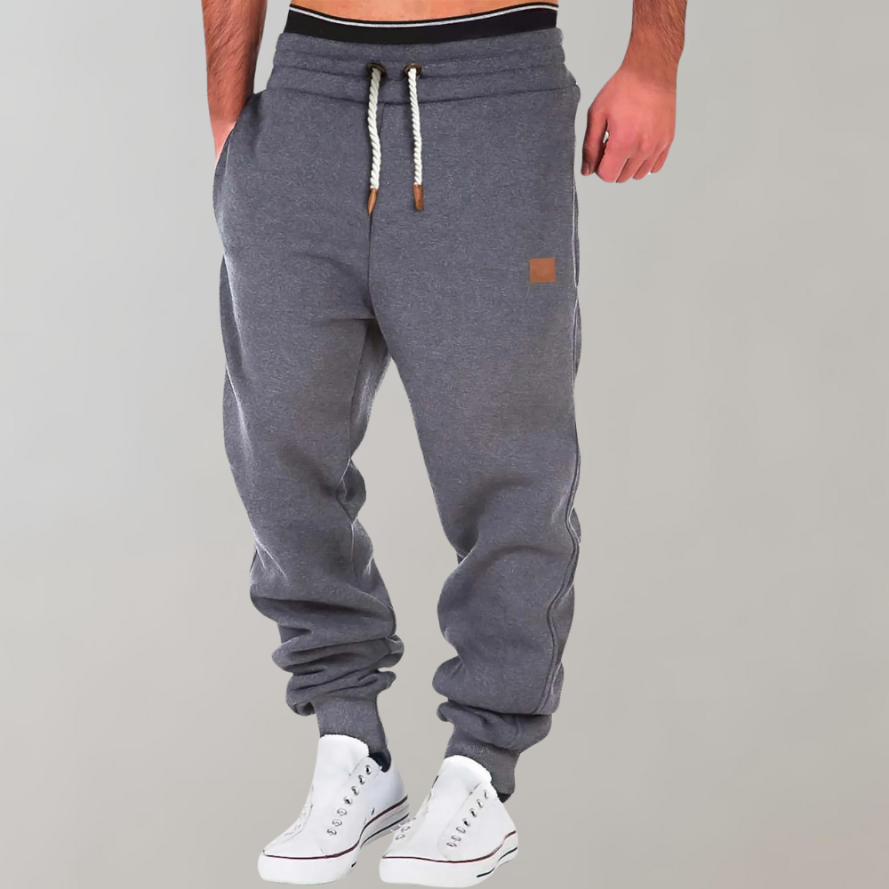 Levi | Stylish jogging pants