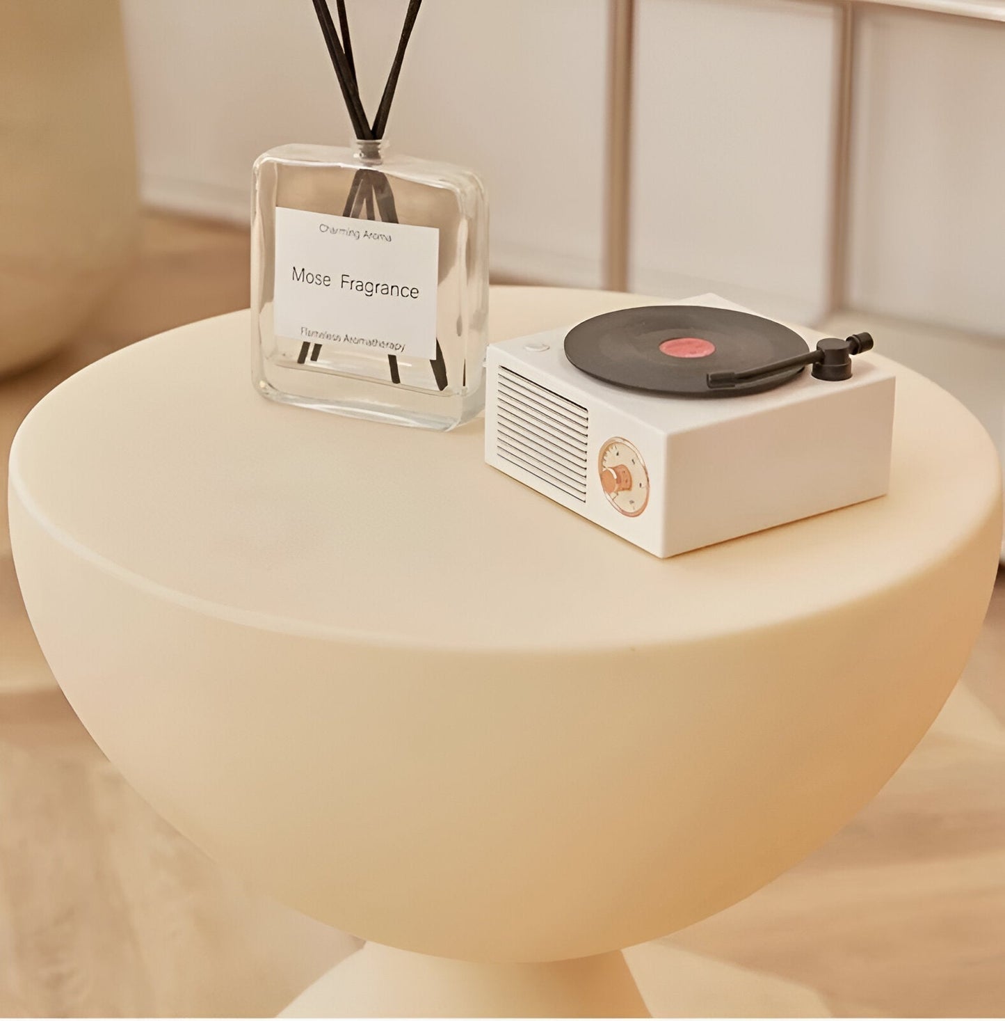 Elegant Circular Coffee Table for Living Room Decor