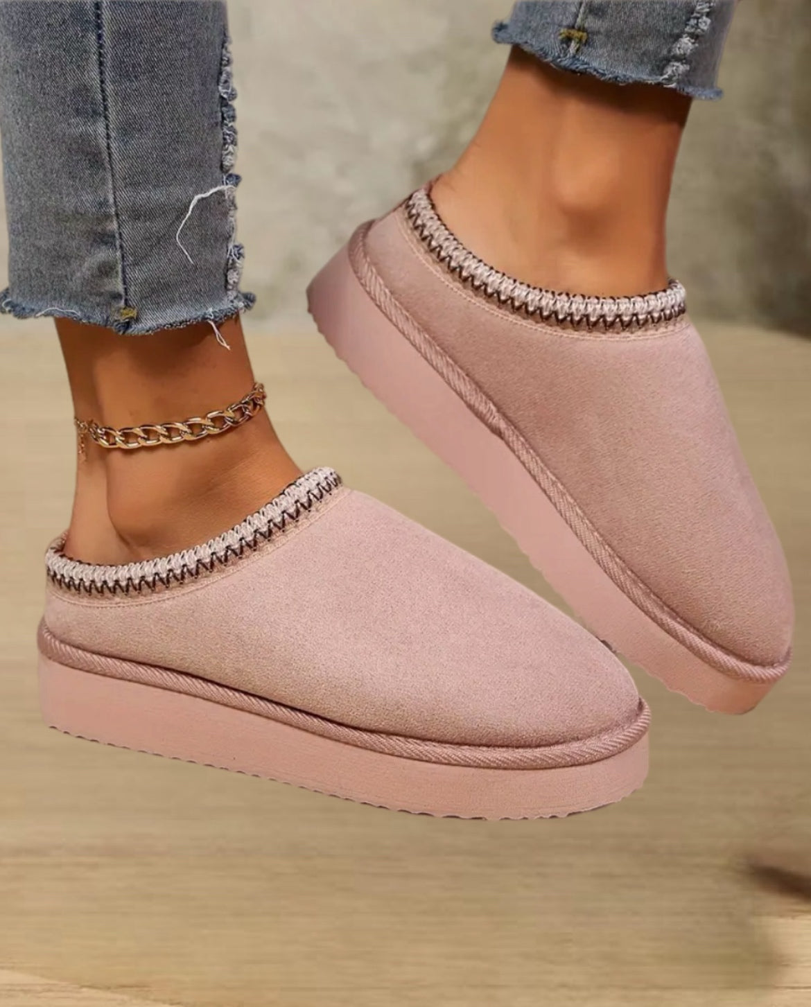 Gabrielle | Classic Design Slippers