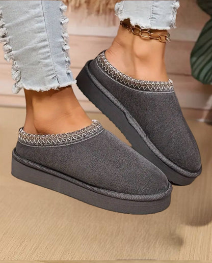 Gabrielle | Classic Design Slippers