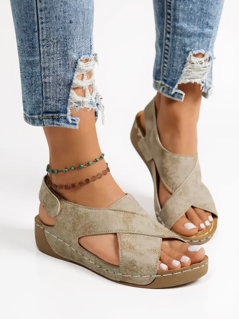 Elevated Heel Summer Sandals - Luxivelle