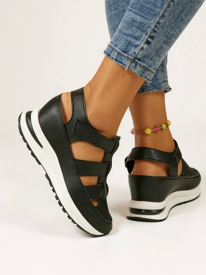 Vita Athletic Hike Sandals