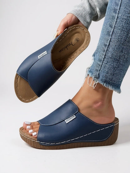 Comfortable Flat Sandal Slides