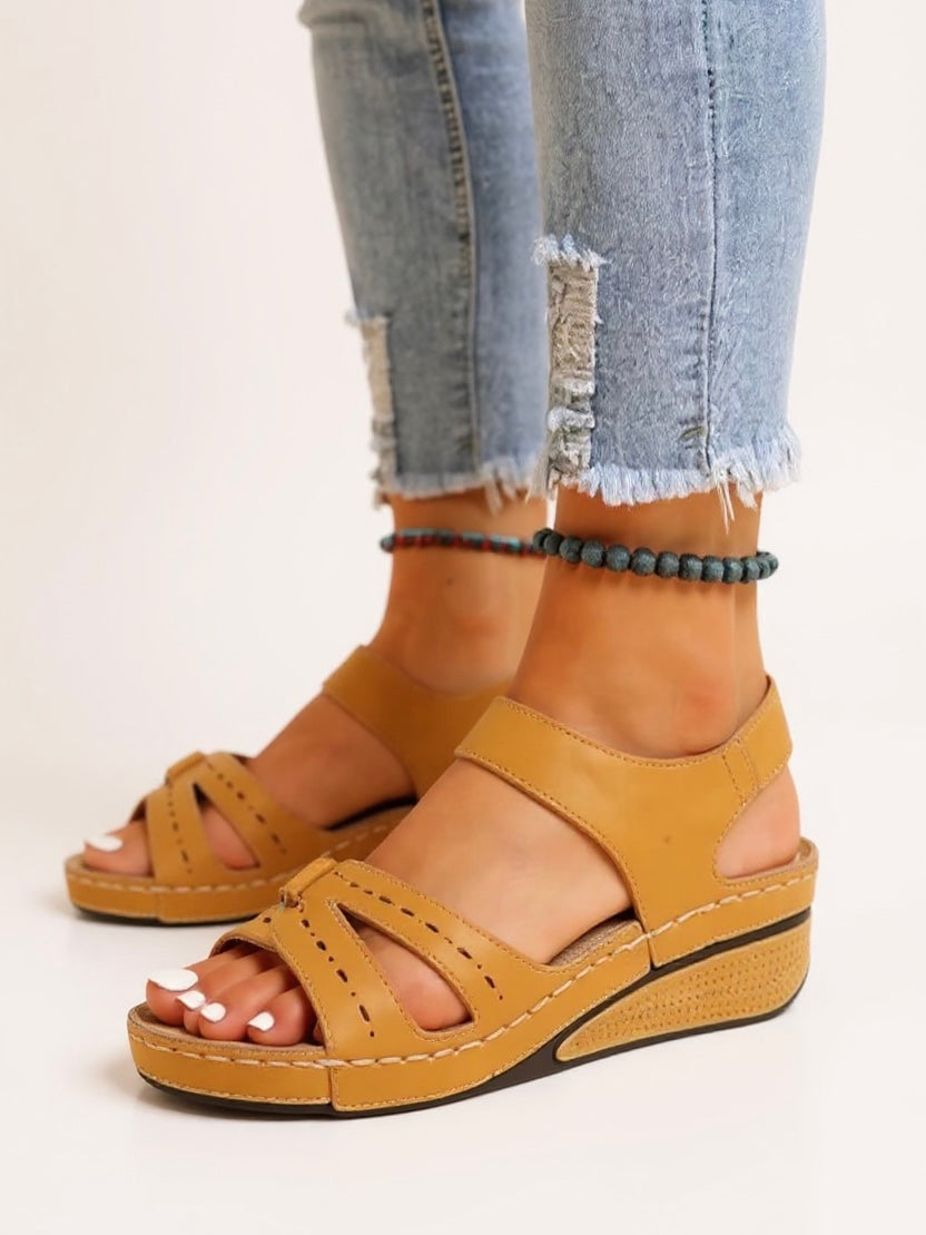 Comfortable Contour Wedge Sandals