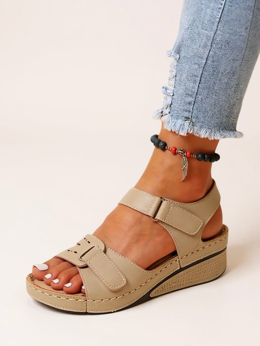 Comfortable Contour Wedge Sandals