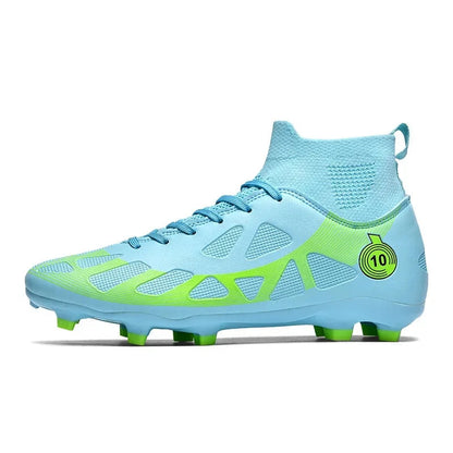 Kevin | Unisex football boots with spikes