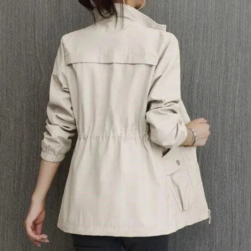 Klaudia | Elegant short summer coat