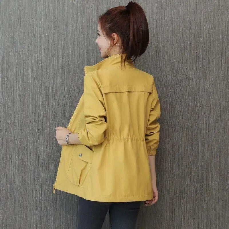 Klaudia | Elegant short summer coat