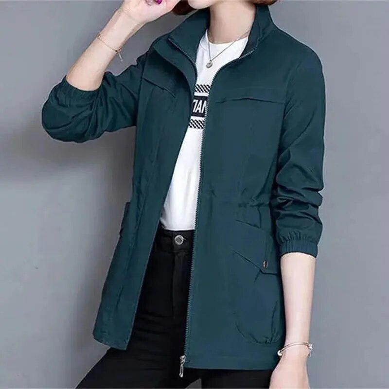 Klaudia | Elegant short summer coat