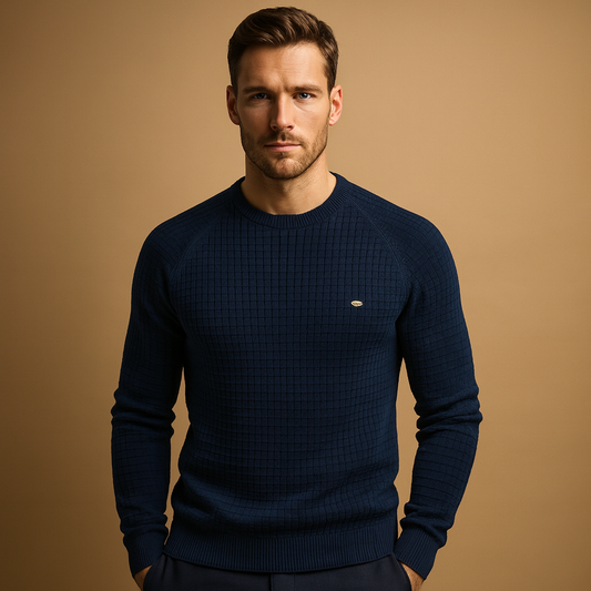 Warm Mens Classic Crew Sweater - Luxivelle