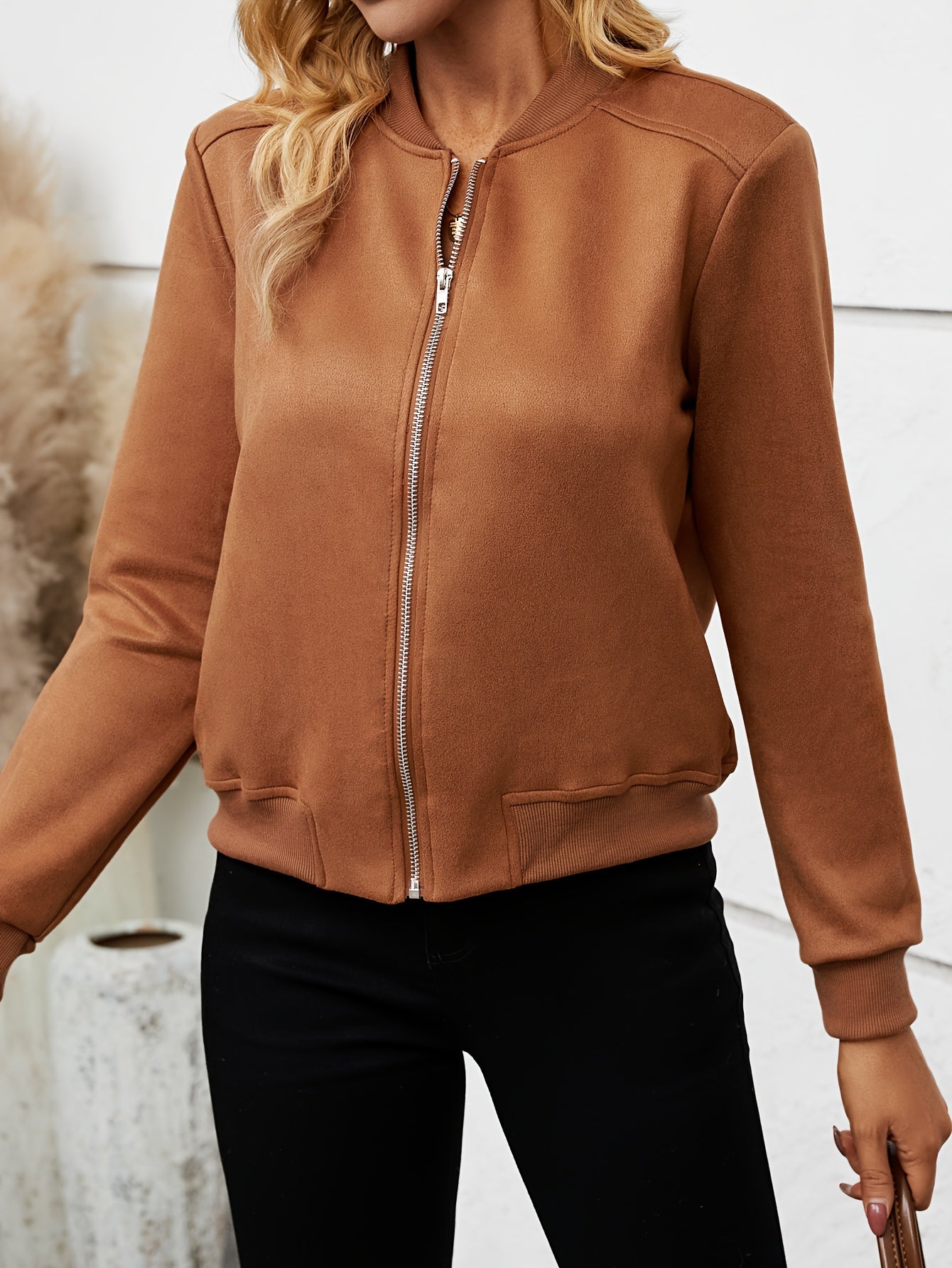 Kristin | Minimalist transition jacket
