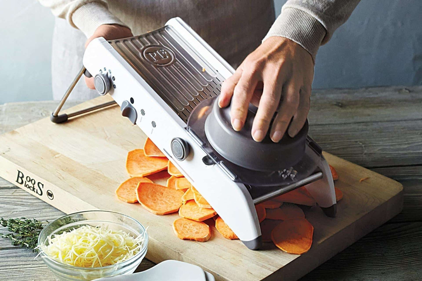 Easy Slice Adjustable Veggie Cutter Stainless Steel Blade - Luxivelle