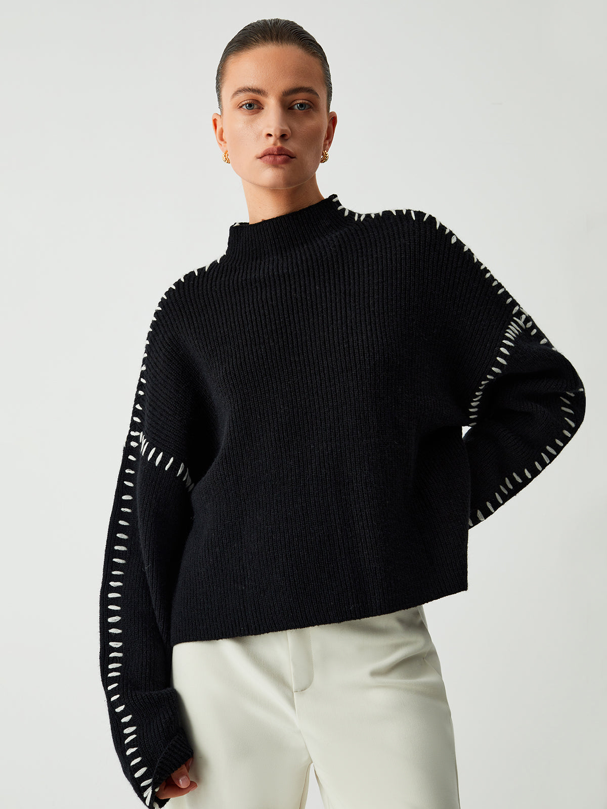 Chic Women's Long Sleeve Knit Sweater - Luxivelle