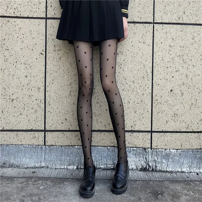 Leah | Fashionable tights with heart and dot pattern