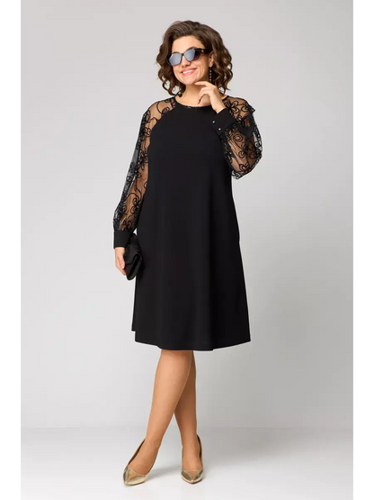 Beautiful Lace Formal Women's Evening Dress - Luxivelle