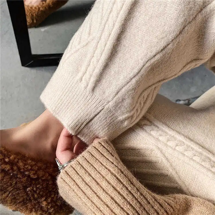 Lina | Cozy bunny sweatpants